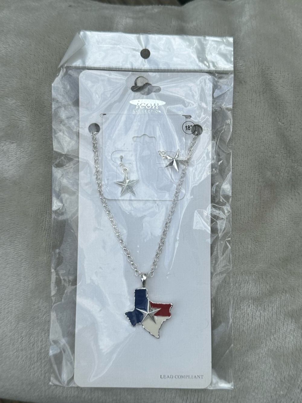 Texas Flag Necklace and Silver Star Earrings Set New in Packaging western Texan
